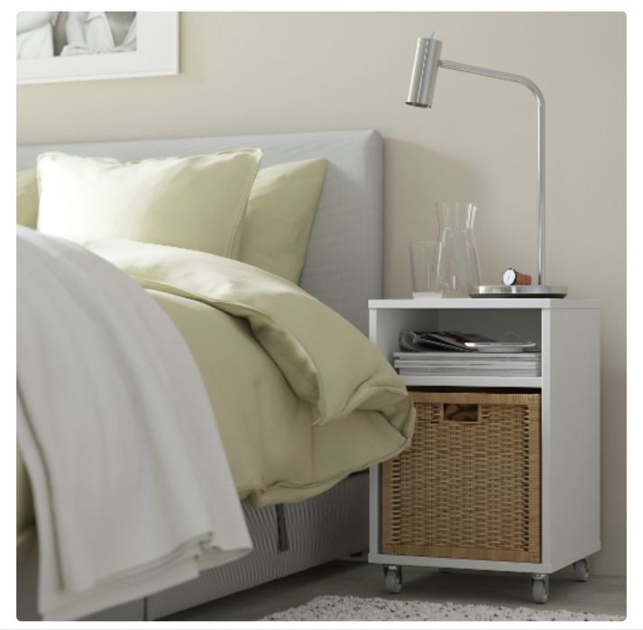 Тумба, приліжковий столик Ikea