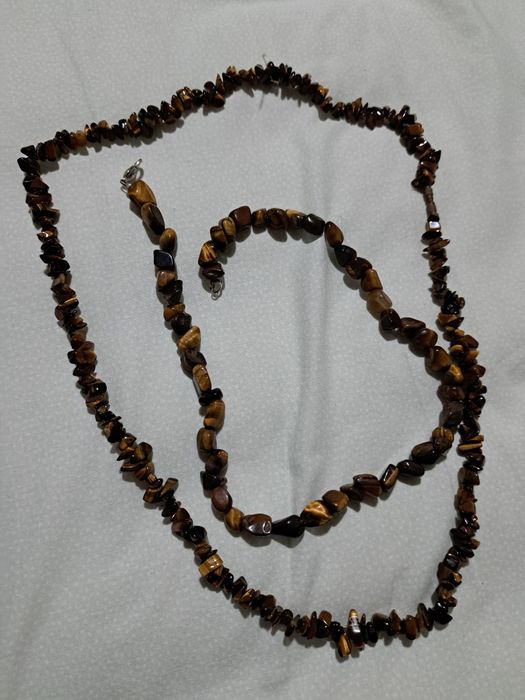 Colares de pedra para senhora