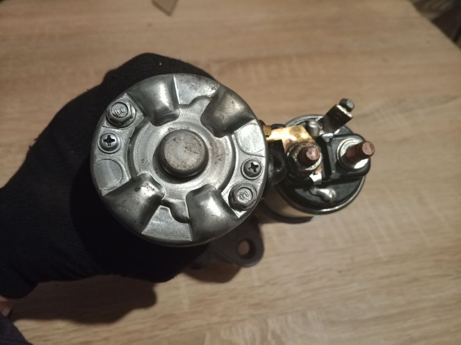 Стартер 1,7 тді Астра g