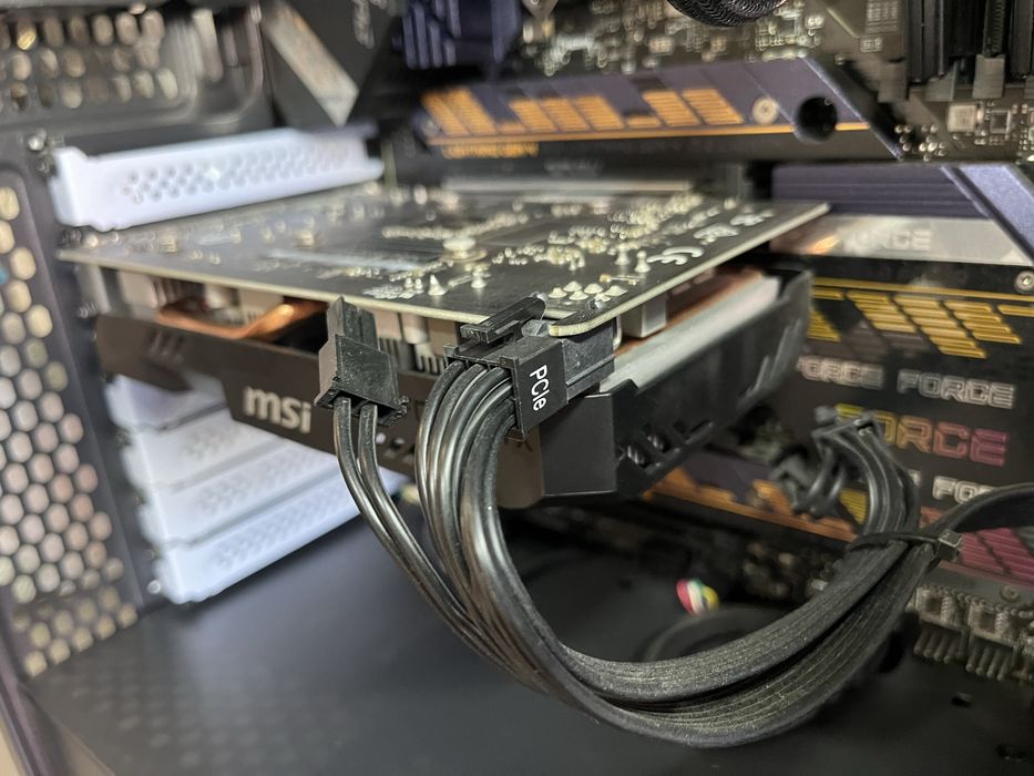 Gráfica MSI GeForce GTX 1650 SUPER AERO ITX OC 4GB