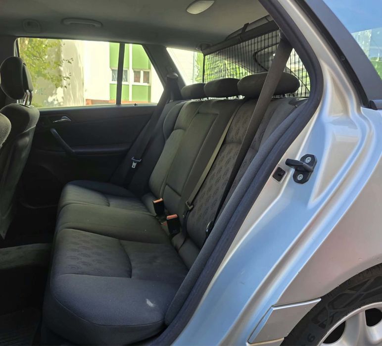 Mercedez-Benz C220cdi 2003/08