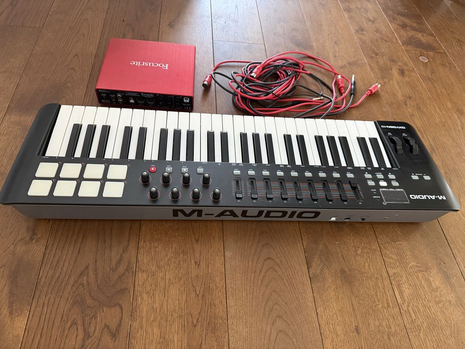Karta Focusrite + kontroler midi Oxygen 49