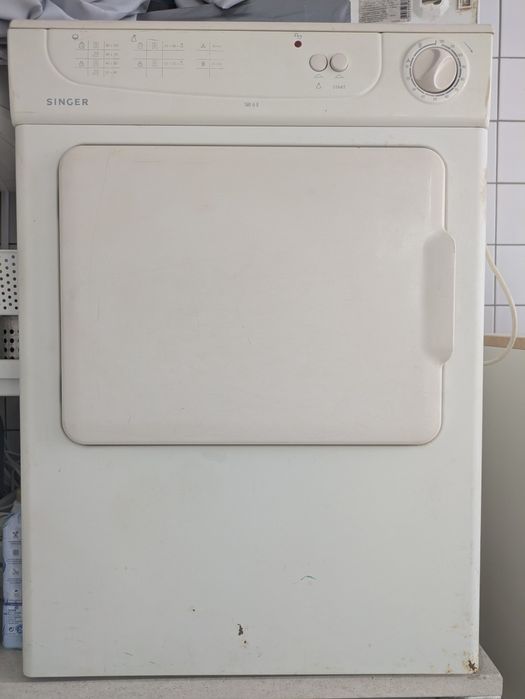 Máquina de lavar roupa 9k. Samsung