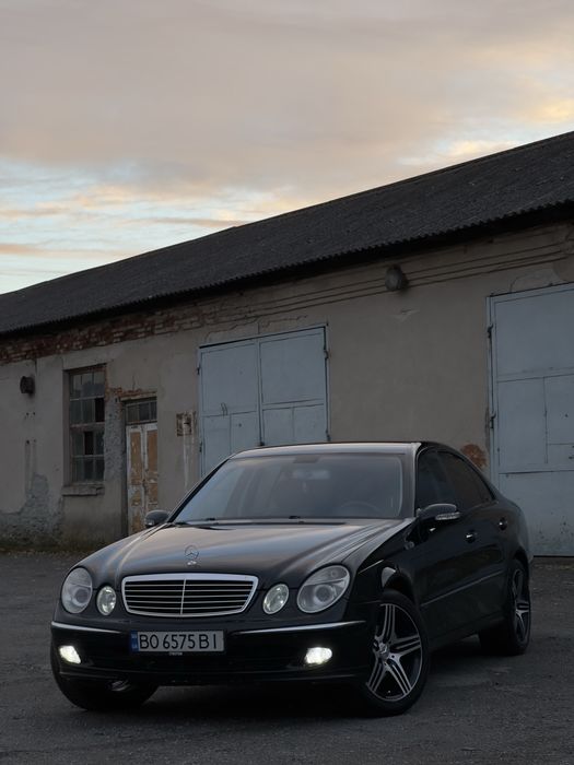 Мерседес е211(2006)