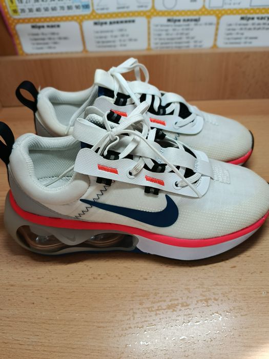 Кроссовки Nike найк