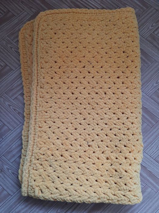 Дитячий плед жовтий ручної роботи