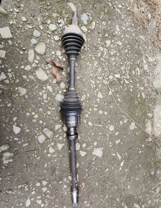 Полуось в зборі мондео 3