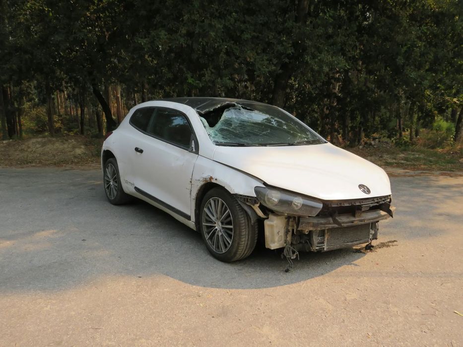 Volkswagen Scirocco 2.0 103Cv de 2008 - Peças Usadas (9585)