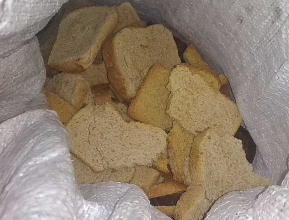 10КГ Мешок Черствяк Хлеб Сухарь Хлебный Сухарь Сухарі На Корм Животным