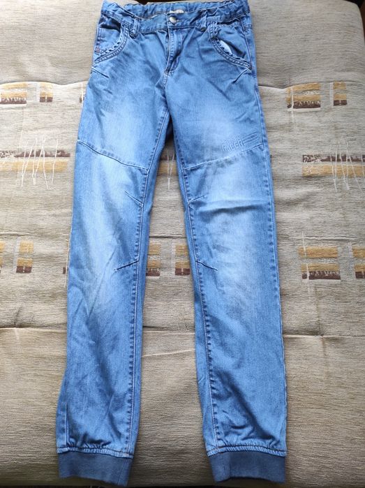 Spodnie młodzieżowe joggery roz 170