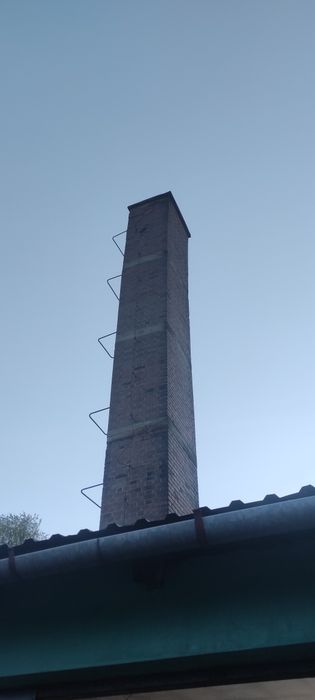 Cegła szamotowa  oddam gratis