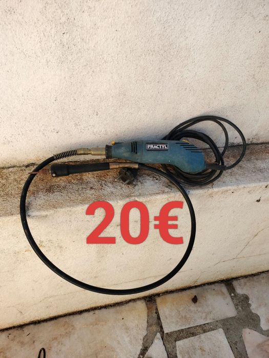 Máquina de precisão para trabalhos de marcenaria