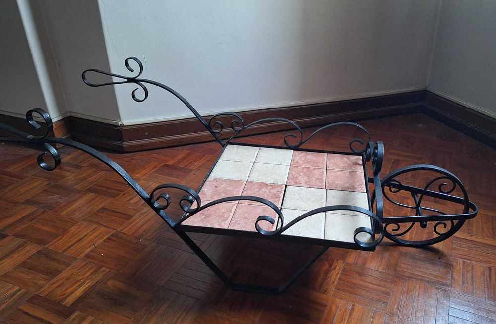 Carrinho de mão suporte para plantas