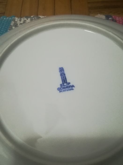 Pratos refeição Coimbra Portugal 6 pratos