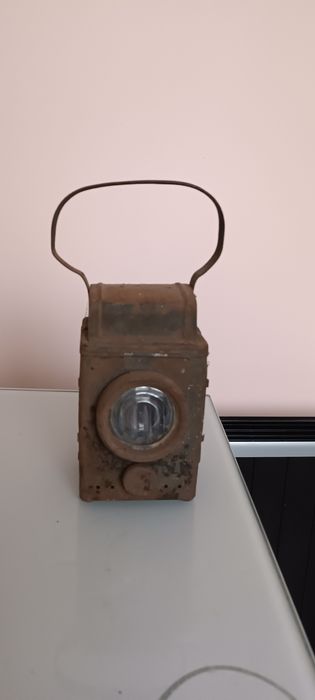 Продам Ліхтарі старовинні