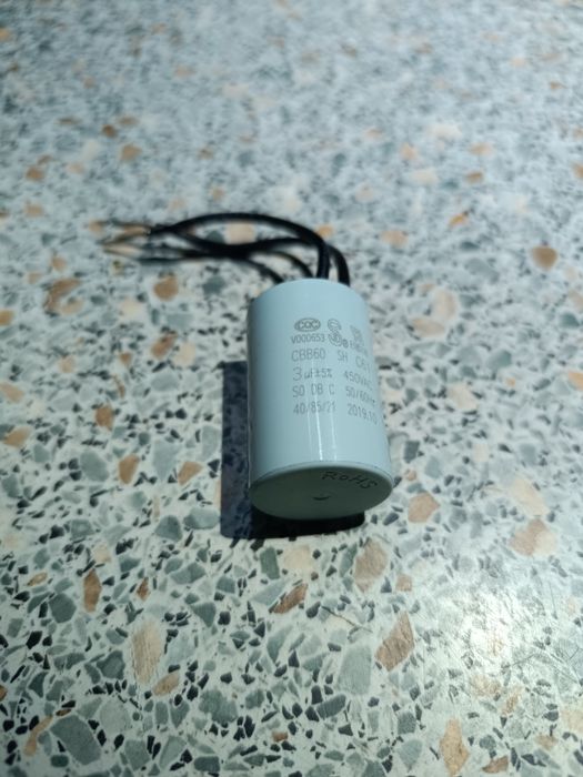 Конденсатор для циркуляційного насоса котла