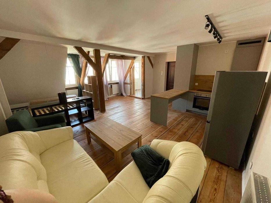 Przytulna kawalerka 40 m2 Ul. Kupiecka kameralna kamienica