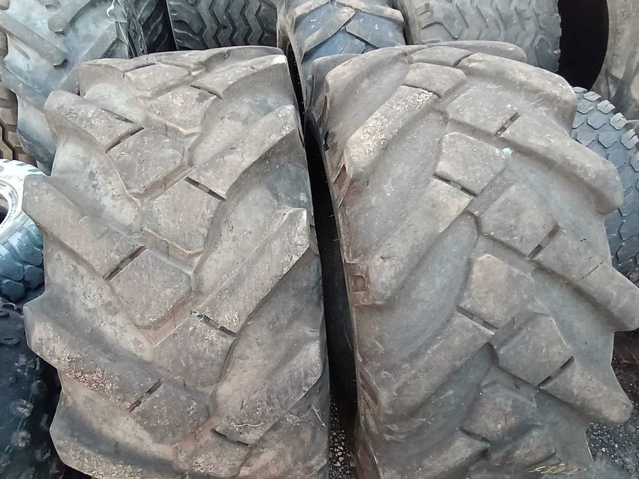 Opony przemysłowe 18-19.5 BKT Mecalac Manitou Merlo koparka kołowa
