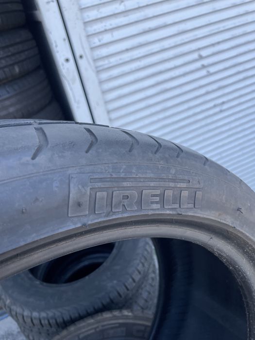 Продам комплект шин Pirelli 255/35/20