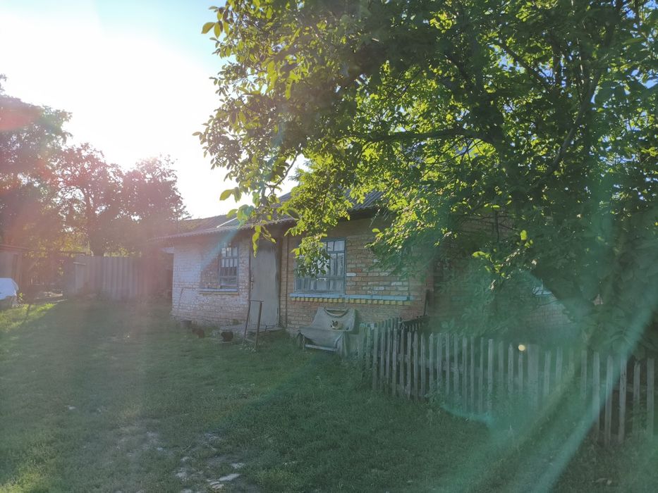 Продам будинок в селищі Петрове