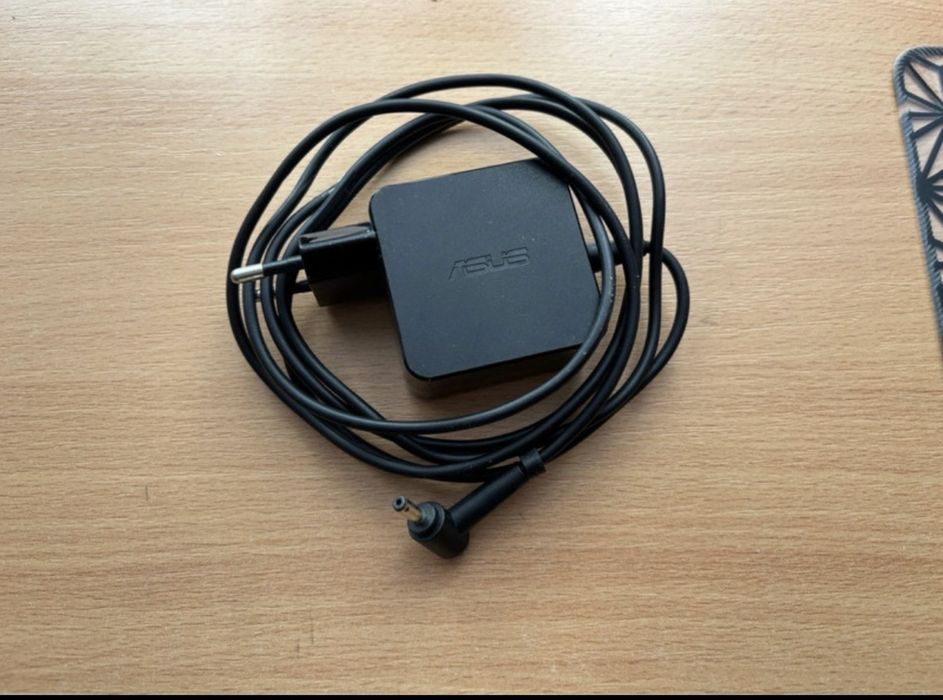 Laptop Asus touchpad