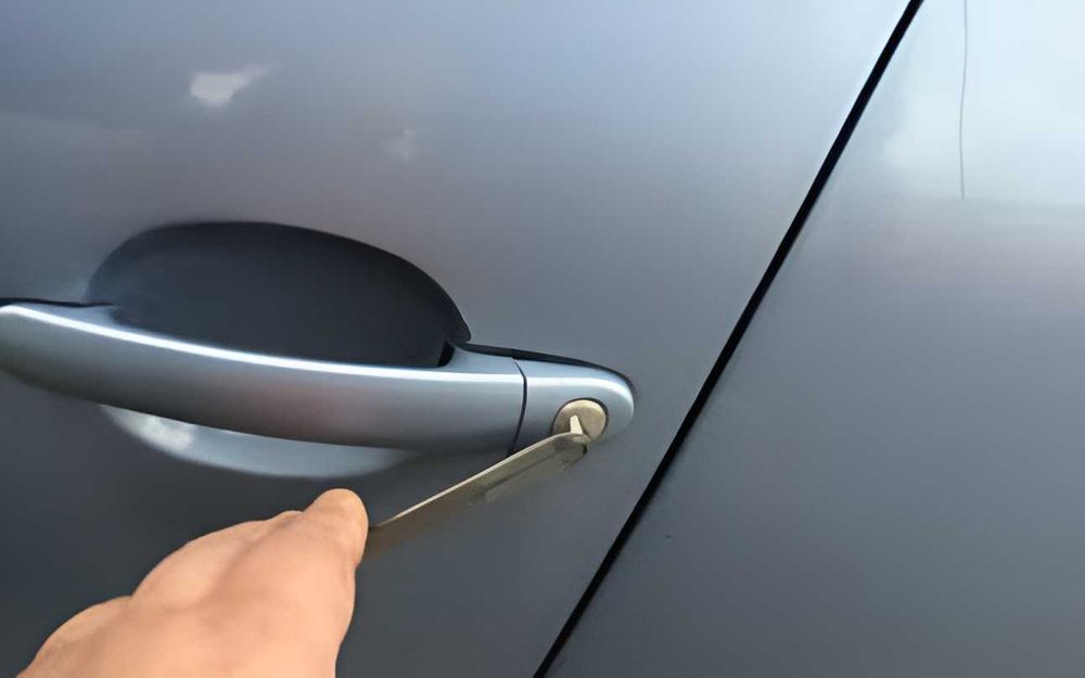 Аварійне відкриття дверей у Києві — працюємо у вашому районі за 30ХВ‼️