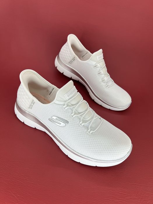 Кросівки. Жіночі  40р. Skechers Hands Free Slip-ins.  Summits - Diamond Dream