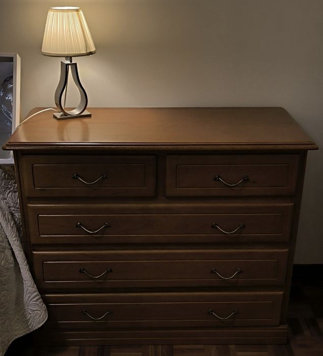 Cómoda e mesa cabeceira madeira