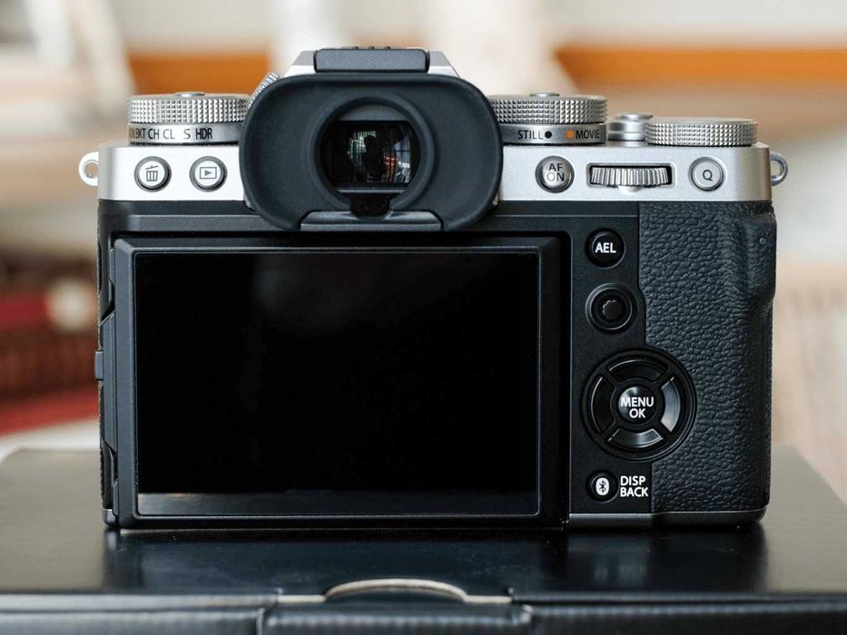 Fuji XT5 srebrny, przebieg 9499, 2x bateria, gwarancja do 01.2027