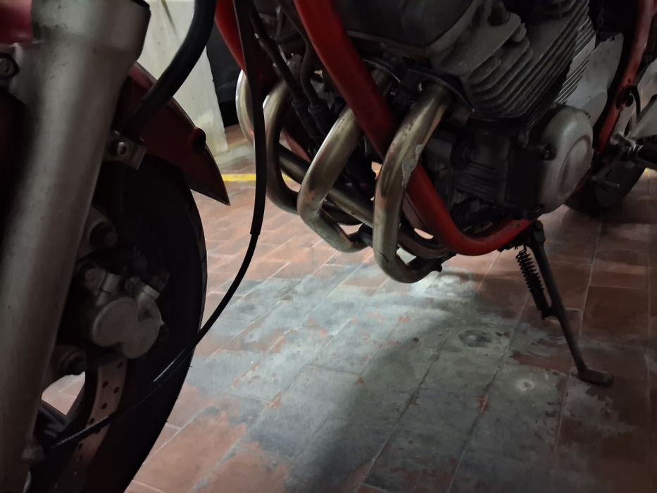 Yamaha xj600 sim  disponível