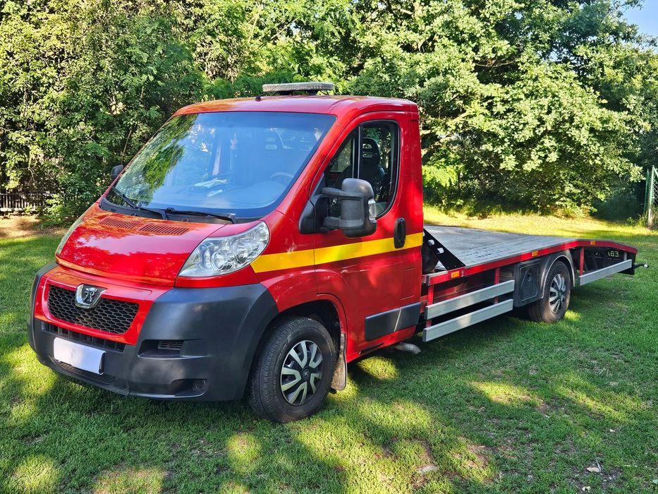 Peugeot BOXER  PEUGOT BOXER Autolaweta, samochód specjalny 2011r.