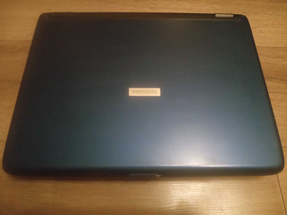 laptop Toshiba Satellite A75-S226