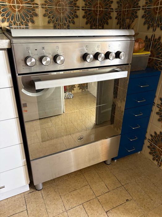 Fogão gás e forno electrico