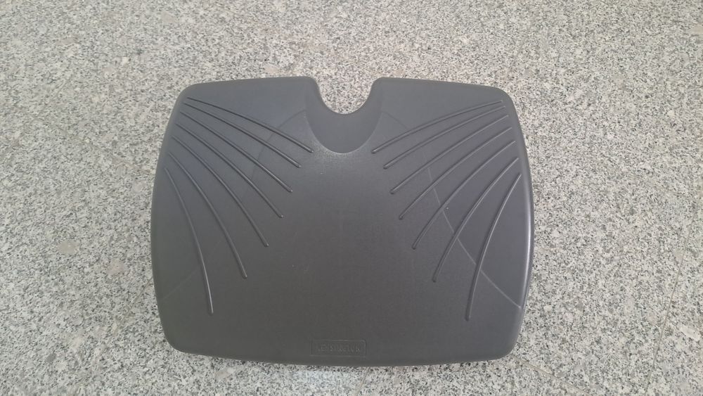 Apoio de pés da marca Kensington - Disponível