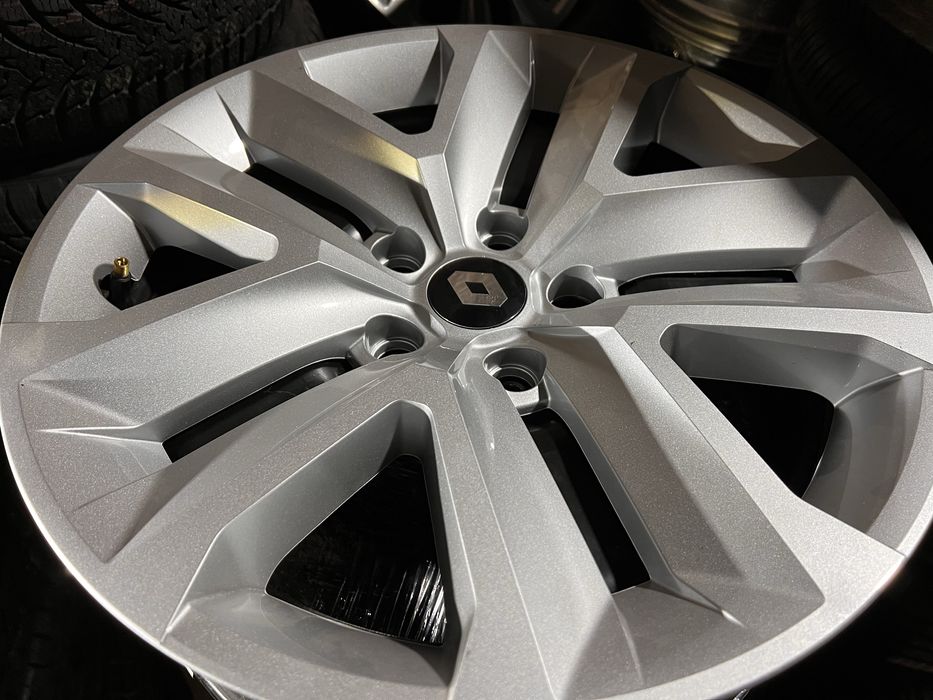 Диски R17 5x114,3 Renault Nissan 5 114.3