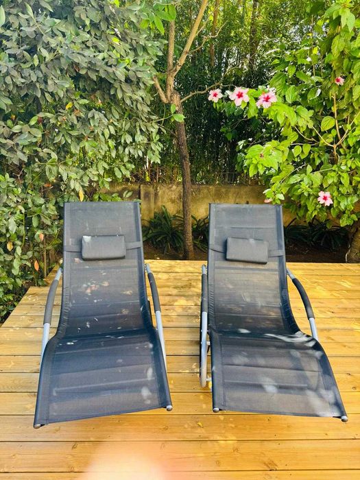 2 Espreguiçadeiras Novas – Conforto e Estilo para o Seu Jardim!!