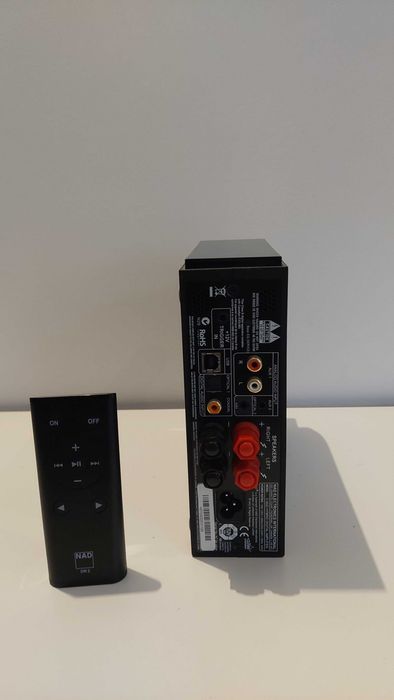 NAD D3020 wzmacniacz pilot oryginalny