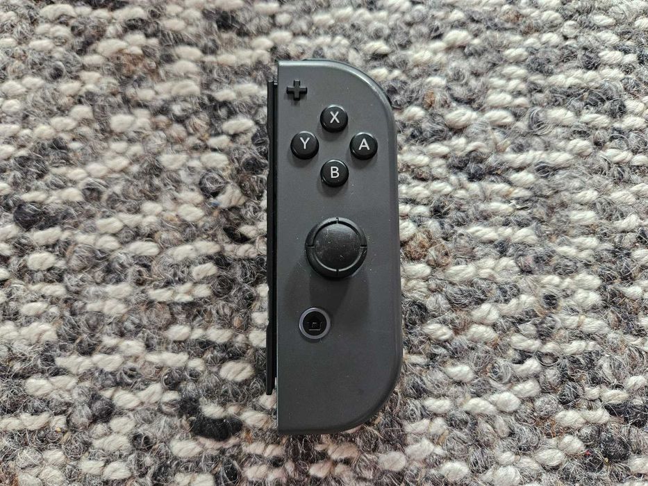 Sprzedam Joycon grafitowy do Nintendo Switch oryginał stan idealny