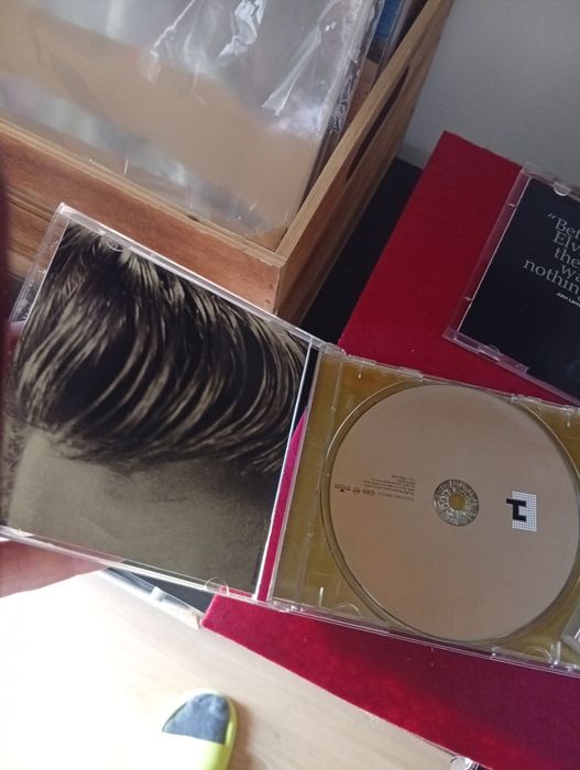 Conjunto de CDs Elvis Presley