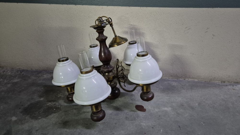 Candeeiro de teto com 5 lâmpadas