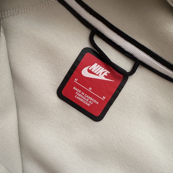 Nike Tech Fleece