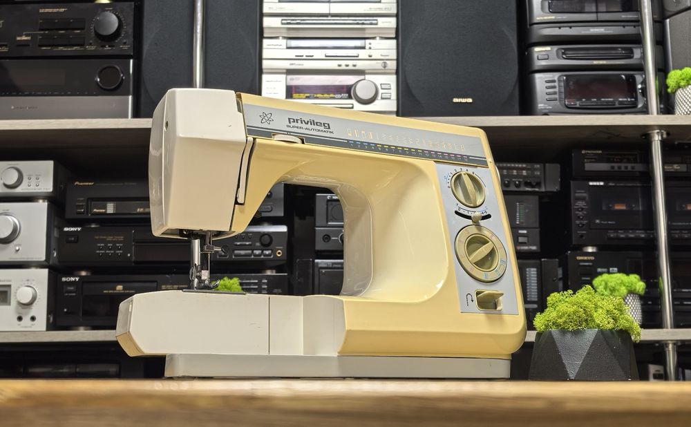 Швейна машинка Privileg Super automatik 5012EL