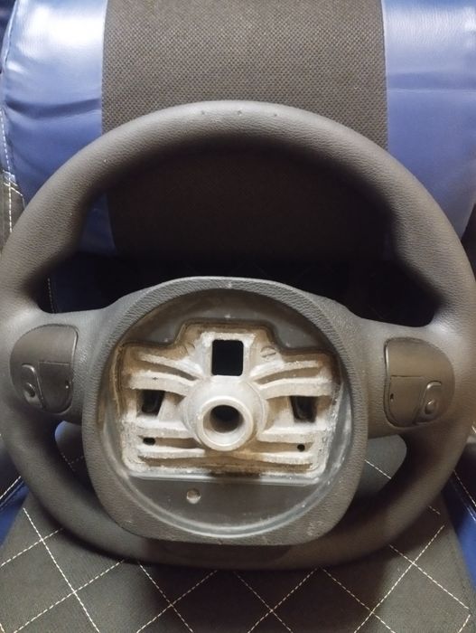 Volante Iveco multifunções