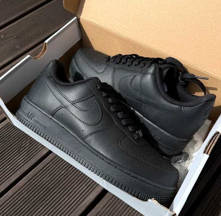 Nike Air Force 1 Low '07 Black R.41