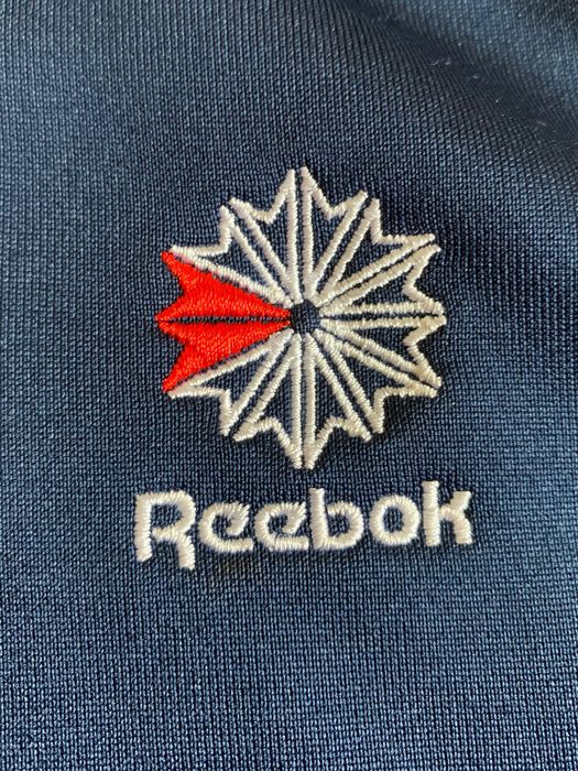 Шикарная женская спортивная кофта олимпийка Reebok Classic оригинал