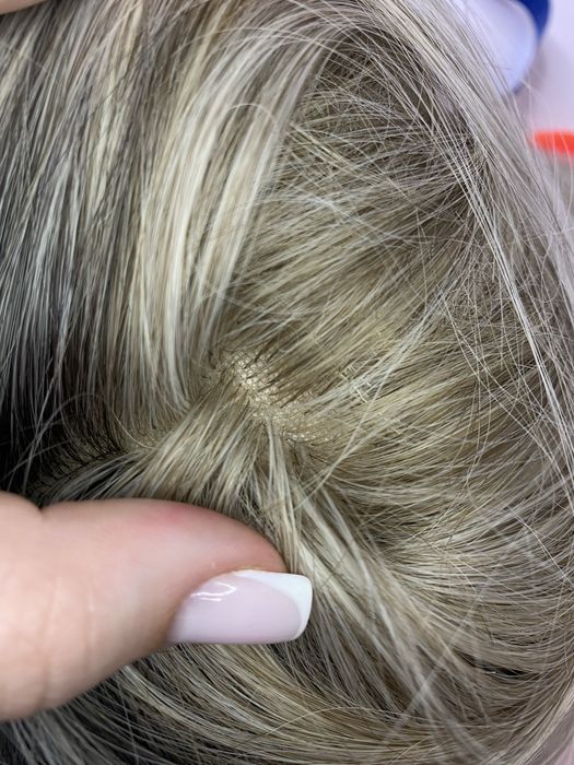 Перука натуральна