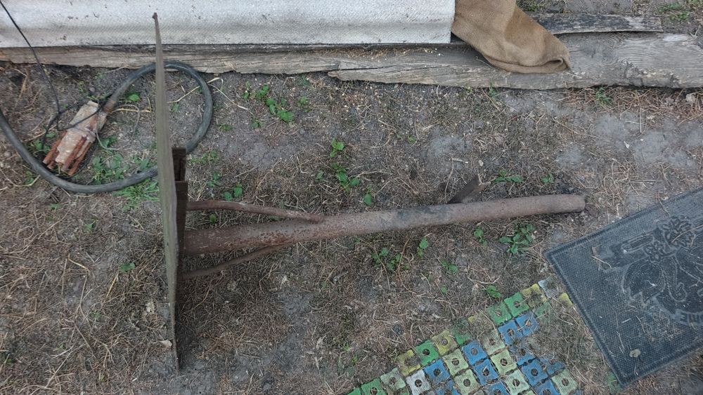 Самодельный стол железный ручной времён ссср