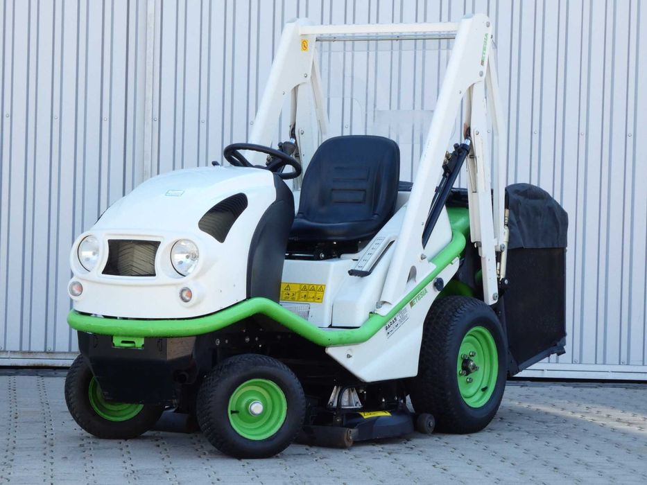 Traktorek kosiarka Etesia Hydro 100 Diesel 20HP (300502) Baras