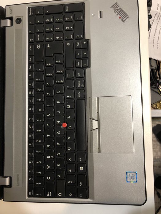 Lenovo e 570 Intel Core i5-7200U