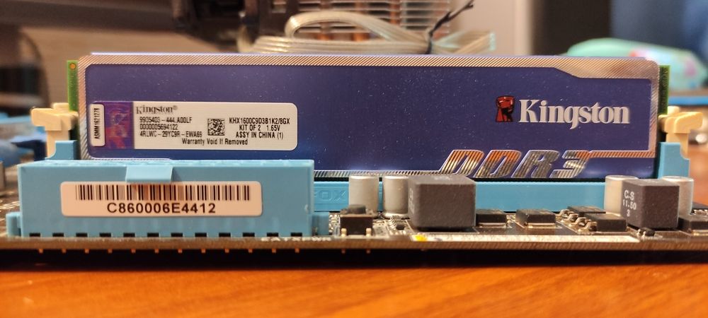 Asus P8Z68-V LX, Core i7 2700k, Kingston HyperX blu.DDR3 16Gb+ПОДАРОК